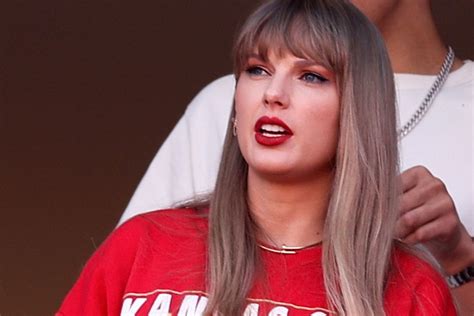 taylor swift naked ai|Taylor Swift nude deepfake goes viral on X, despite platform rules